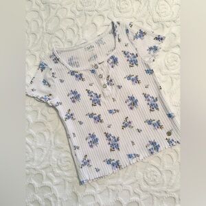 Justice White and Blue Floral Short Sleeve Tee